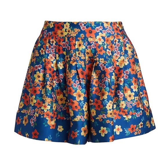 AMUR Oaklyn Pleated Floral Shorts NWOT - Picture 2 of 8